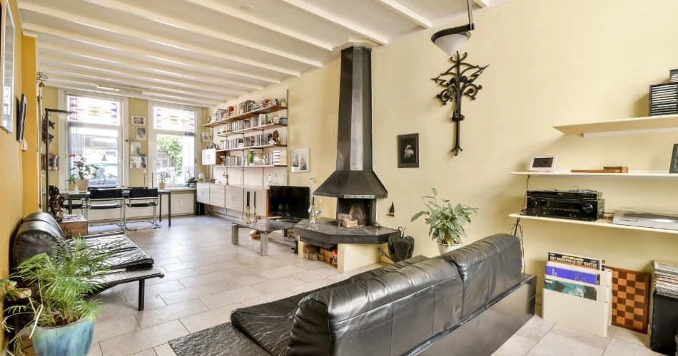 Budget Shopping in Mumbai: Hidden Gems for Great Deals